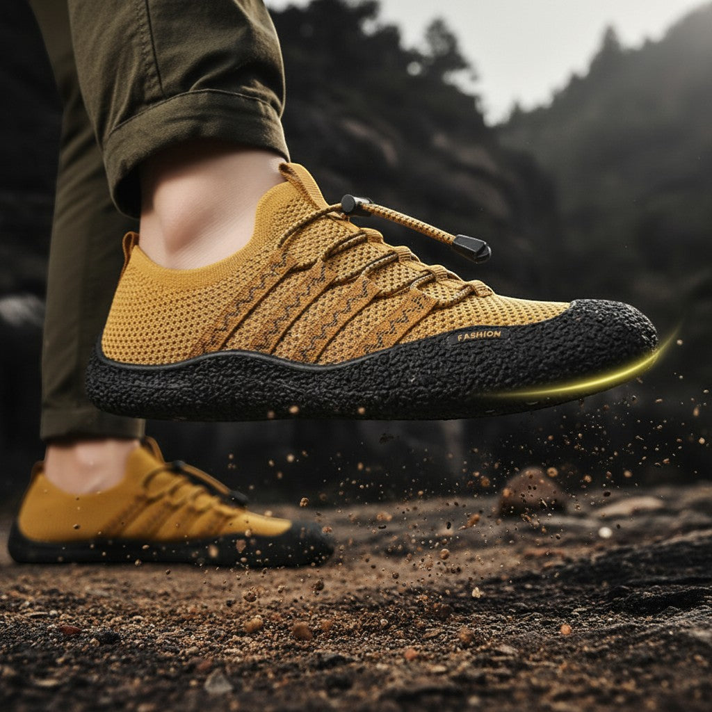 Chaussures de randonnée aquatique utilisées sur terrain sec avec excellente accroche et stabilité.