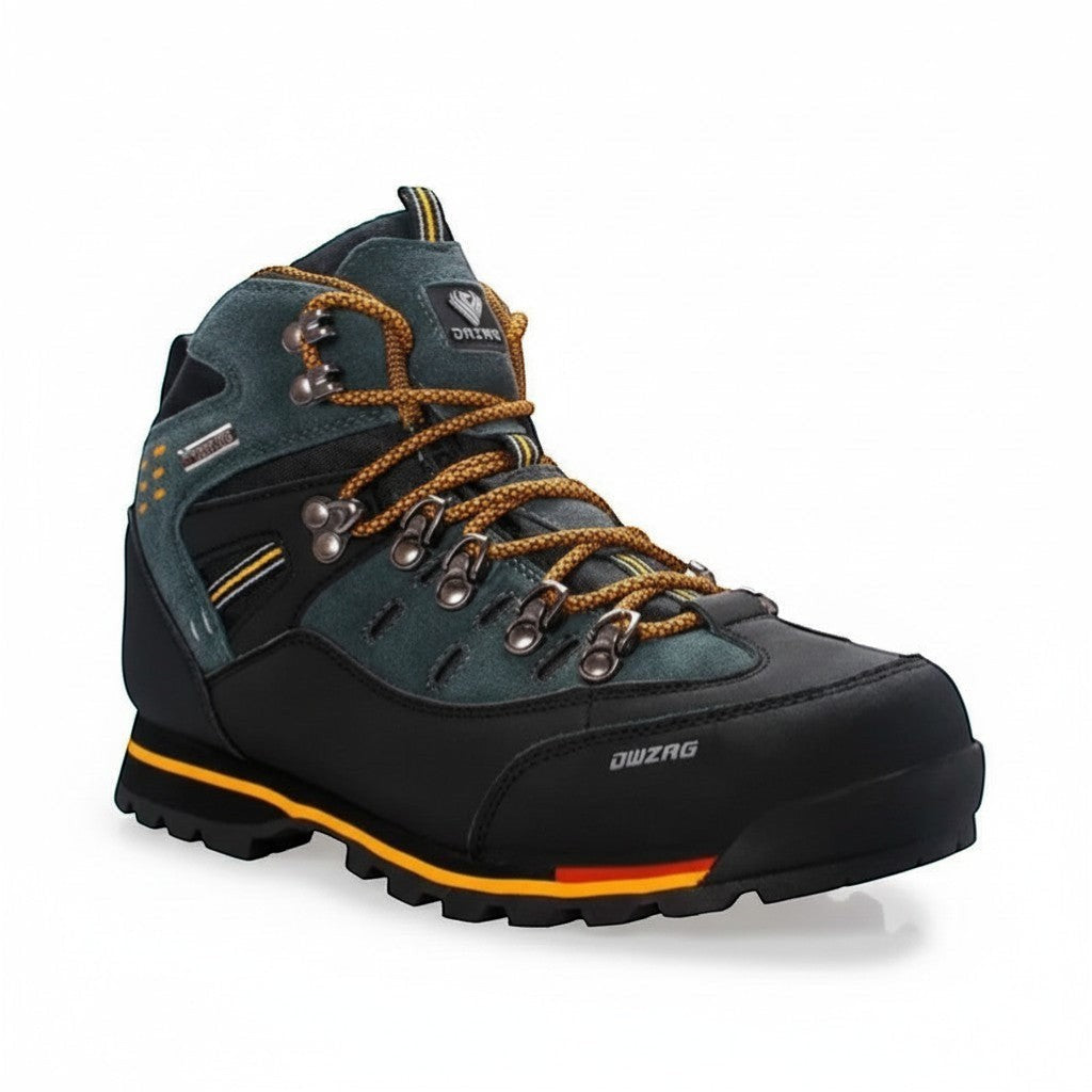Chaussures de randonnée montantes pour homme en noir avec détails jaunes sur fond neutre. Ce modèle robuste est équipé d’une semelle crantée offrant une excellente accroche et un maintien renforcé de la cheville.
