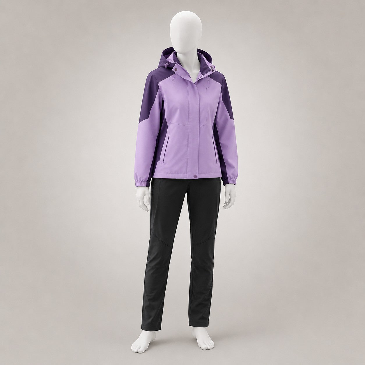Ensemble femme violet et noir Passion Randonnée avec veste zippée à capuche et pantalon léger, adapté aux randonnées et balades en nature.