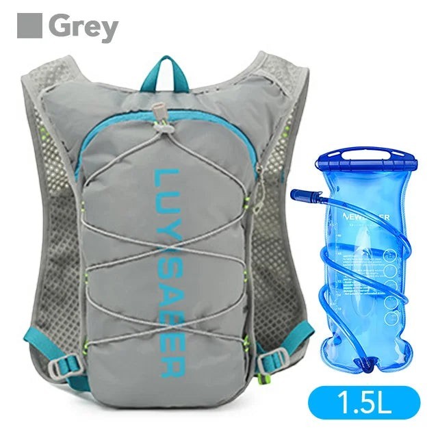Gilet d'hydratation de course à pied léger Passion Randonnée, gris avec des touches de bleu, équipé d'une poche à eau de 1,5 l