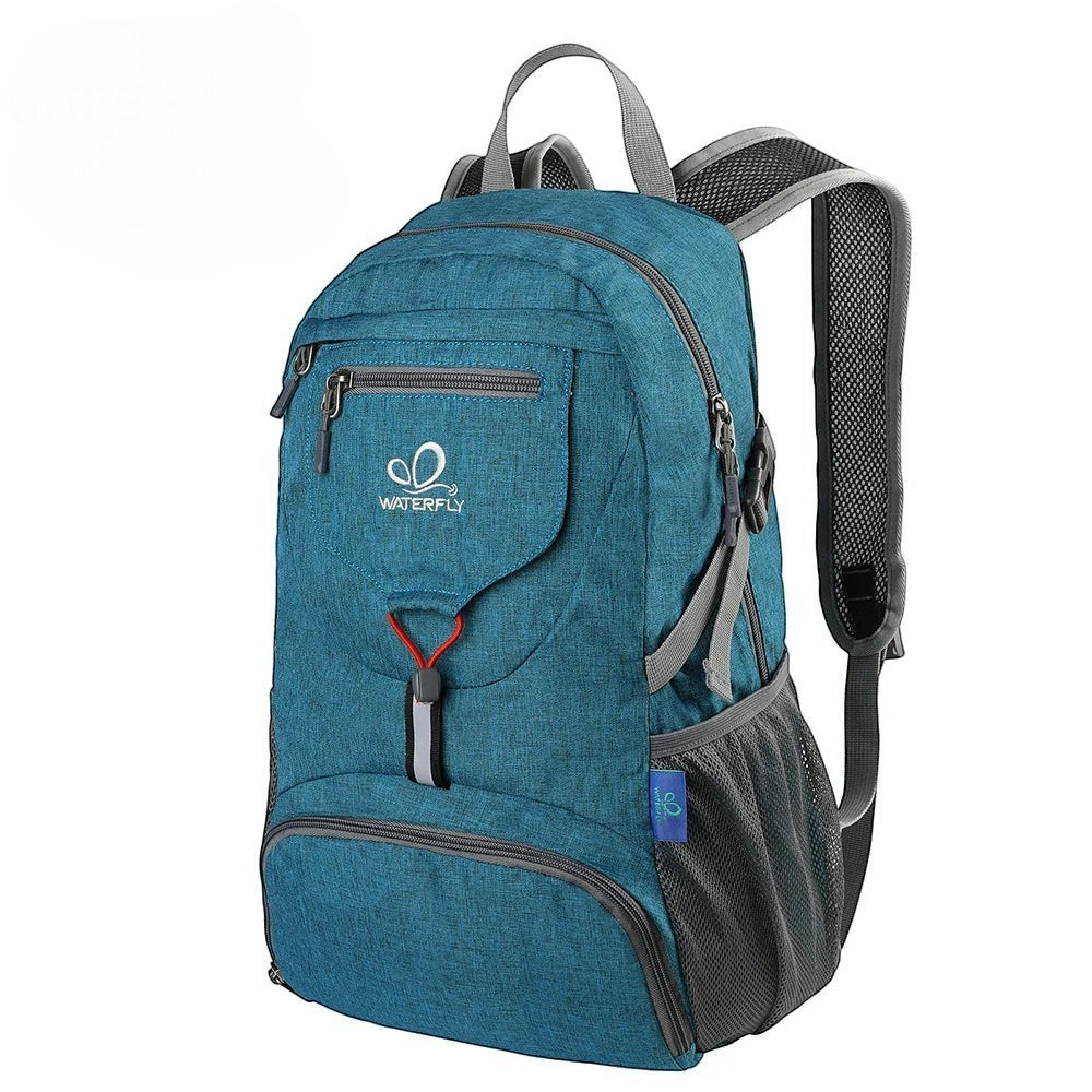 Sac à dos de randonnée compact et pliable Passion Randonnée bleu 20 L, avec ceinture à coussin d'air et en nylon ripstop