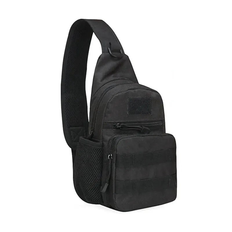 Sac à bandoulière Passion Randonnée en nylon noir, conçu pour les randonnées en plein air, avec une poche en filet et des sangles MOLLE.