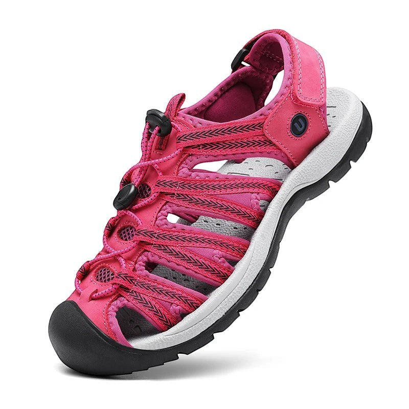 Sandales de randonnée pour femme Passion Randonnée, en coton rose, avec des lanières élastiques réglables et une semelle en caoutchouc, idéales pour les balades estivales.