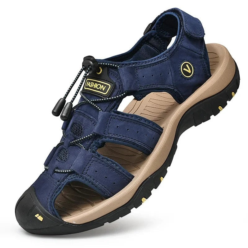 Sandales de randonnée pour homme Passion Randonnée en cuir synthétique bleu marine, avec sangles réglables et semelle en caoutchouc.