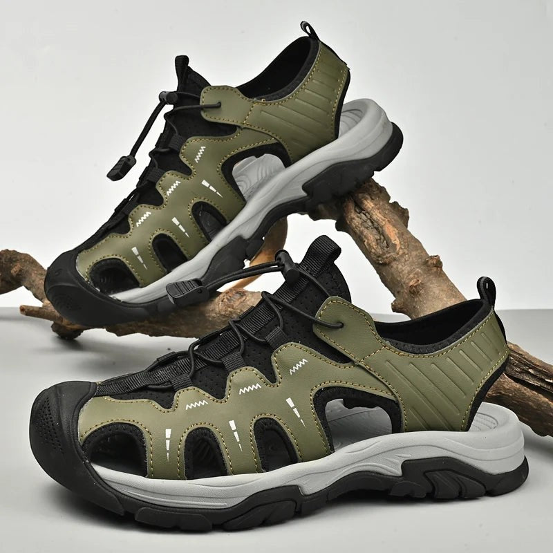 Sandales de randonnée pour homme Passion Randonnée, à semelle renforcée, en vert olive et noir, avec des sangles réglables et une doublure en maille respirante.