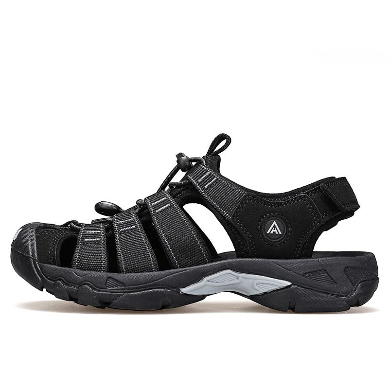 Sandales de randonnée pour homme Passion Randonnée, noires, respirantes, avec des lanières réglables et une semelle en caoutchouc.