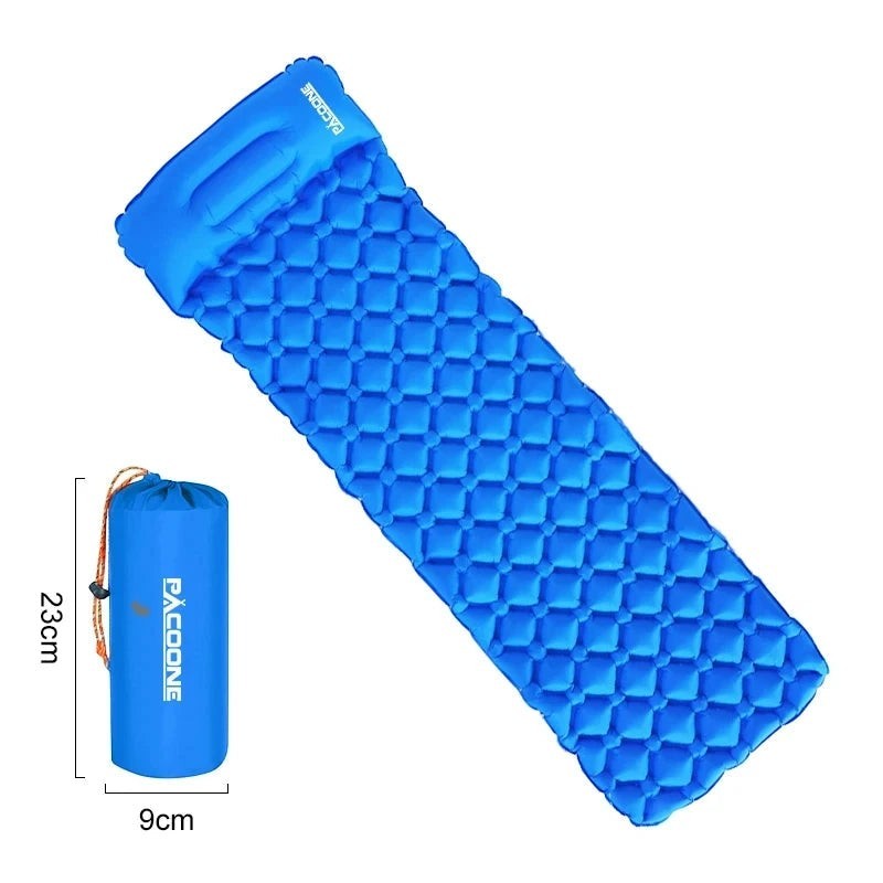 Matelas gonflable bleu Passion Randonnée ultraléger à motif losange, compact, idéal pour le camping et la randonnée.
