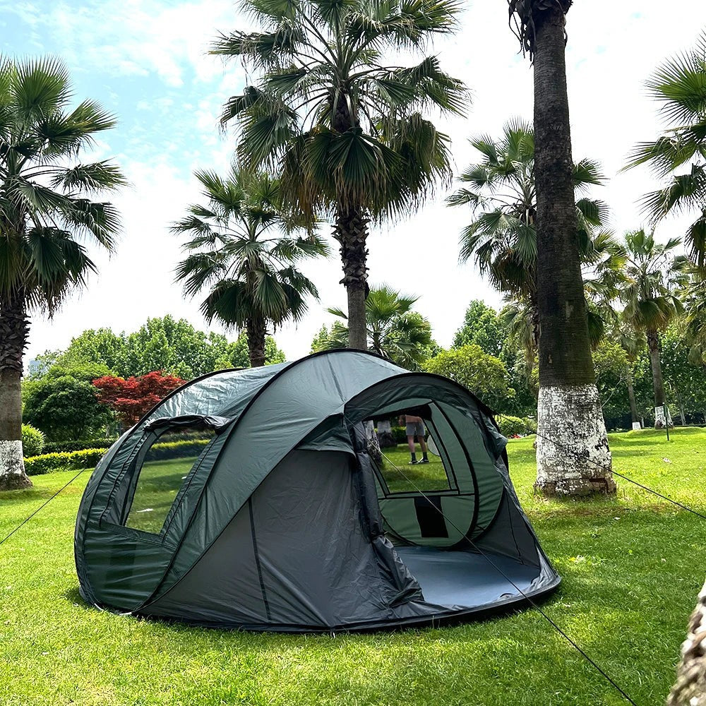Tente de camping familiale « Passion Randonnée » vert foncé pour 8 personnes, à montage instantané, avec armature en fibre de verre et double paroi.