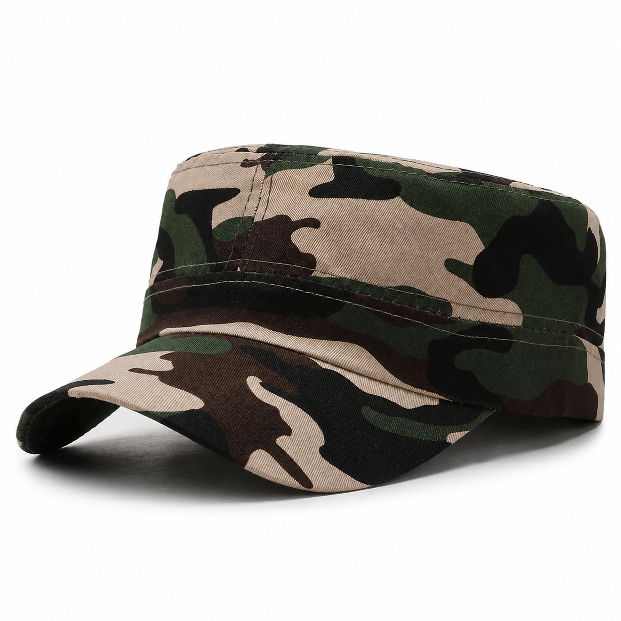 Profil de la casquette camouflage plate legere Passion Randonnee, bord plat discret.