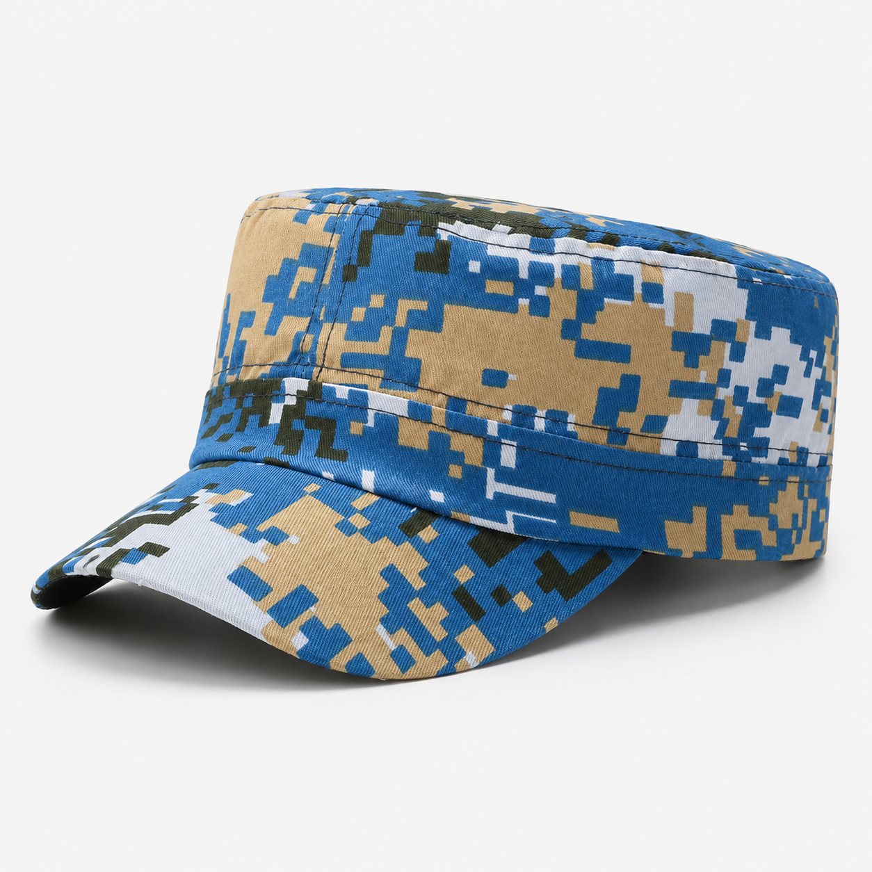 Casquette plate camouflage Passion Randonnee, vue produit fond neutre.