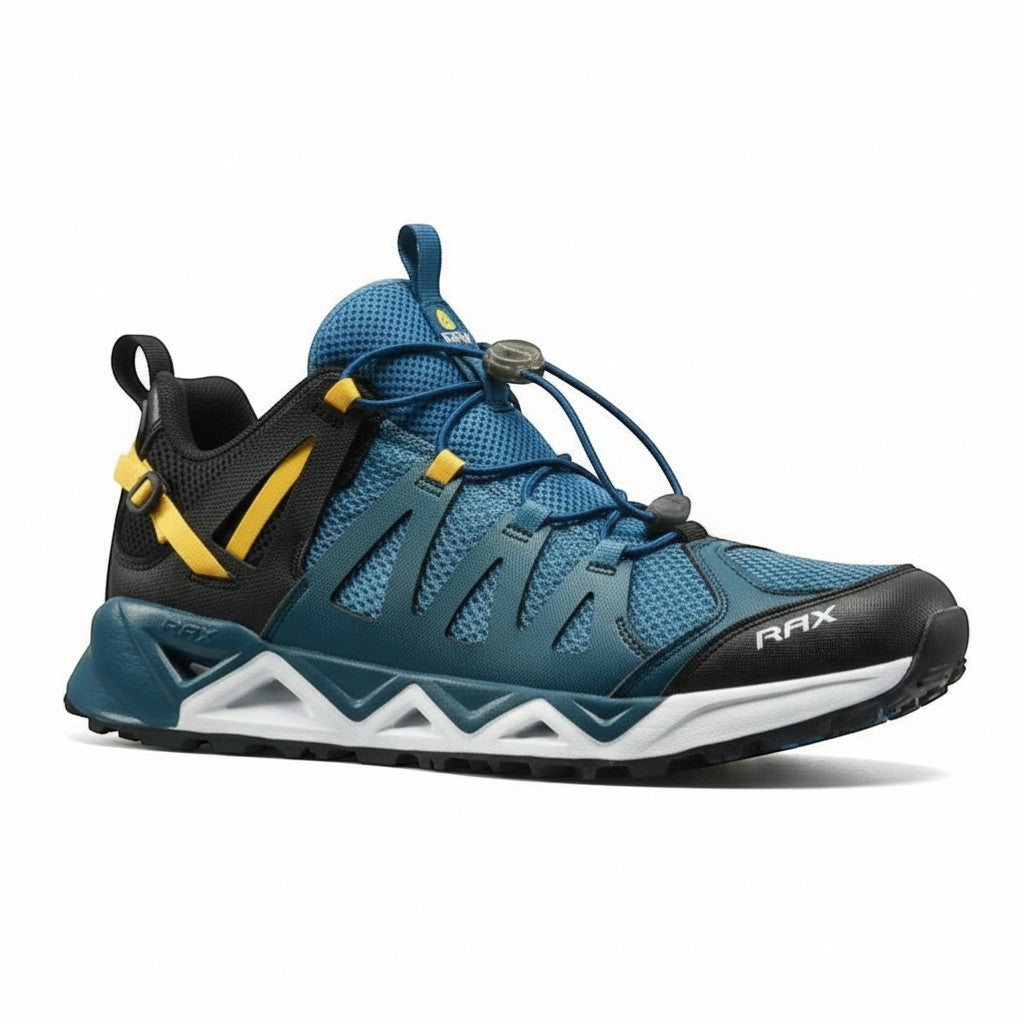 Chaussure aquatique bleue Passion Randonnée vue de profil, avec tige respirante en mesh, laçage rapide, renforts noirs et semelle antidérapante pour la marche près de l’eau, les sentiers légers et les activités outdoor.