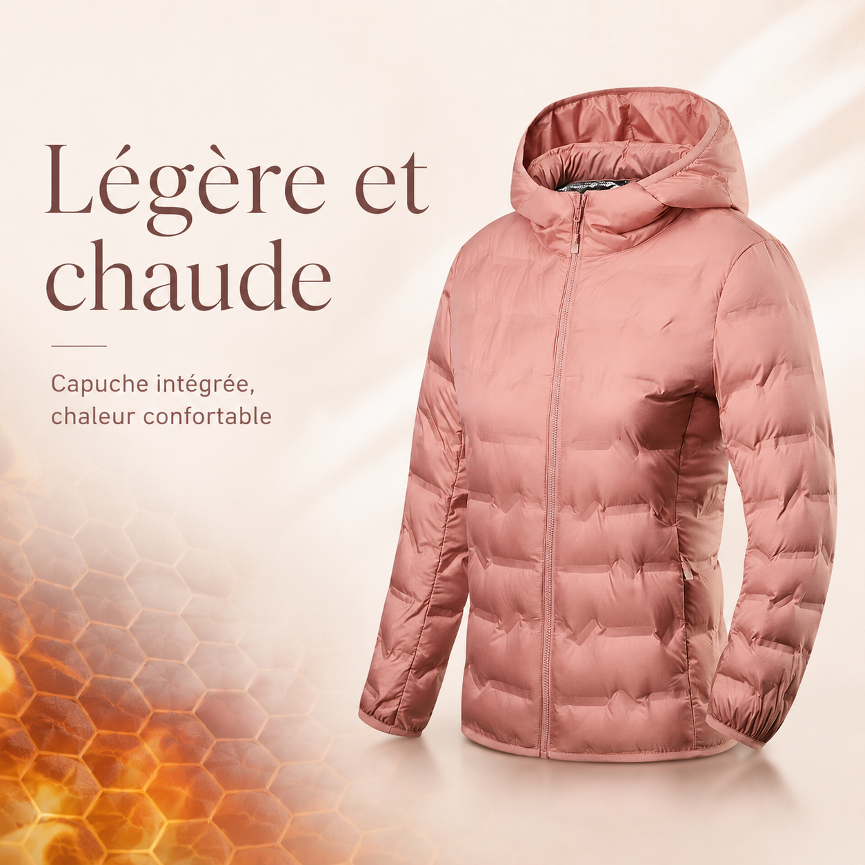 Detail du col et de la fermeture de la doudoune femme a capuche Passion Randonnee.