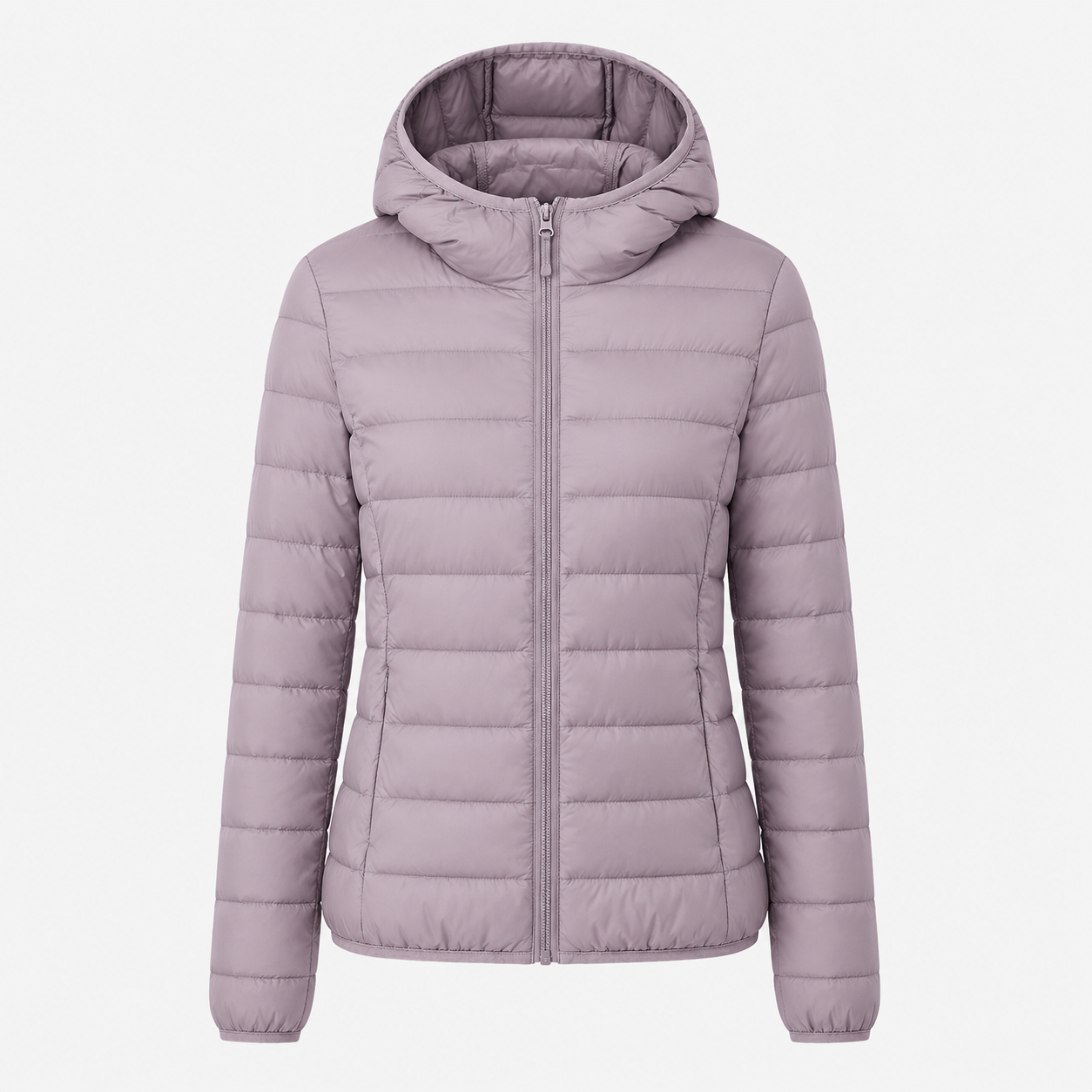 Doudoune de trekking legere femme Passion Randonnee de profil, ajustee et fonctionnelle.