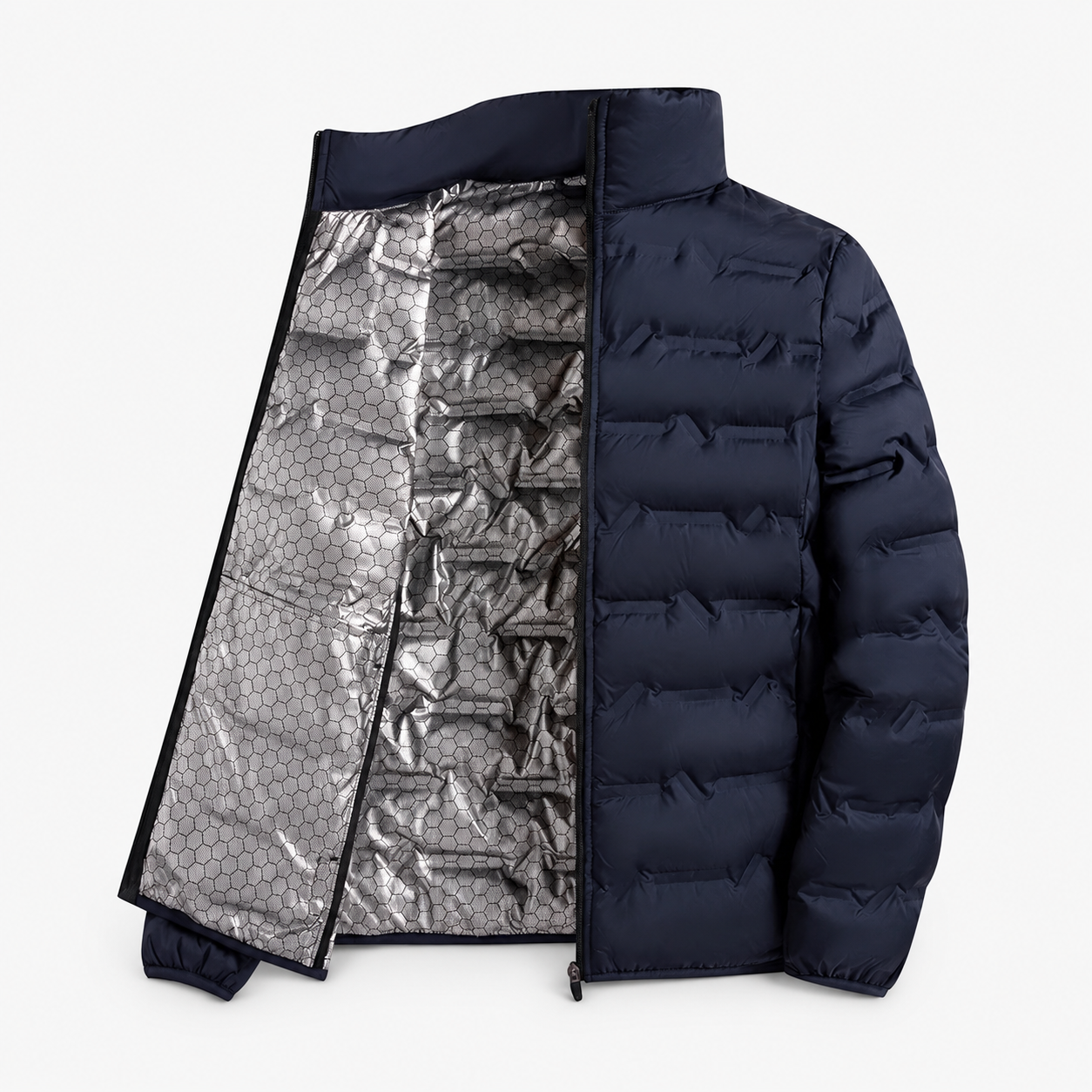 Detail du matelassage leger de la doudoune homme hiver Passion Randonnee, chaleur sans surpoids.
