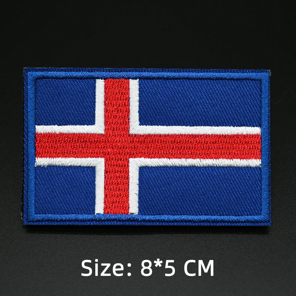 Patch drapeau sac randonnée brodé lors d'une sortie trekking Passion Randonnée.