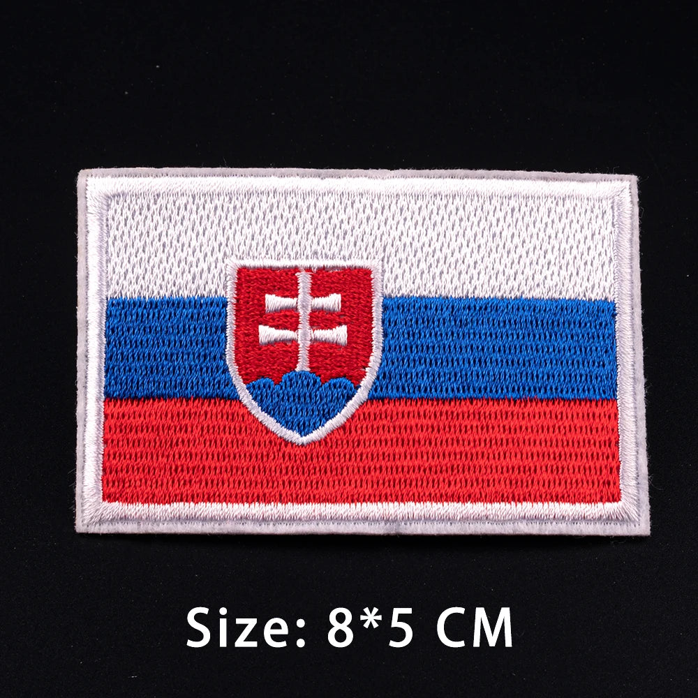 Patch drapeau sac randonnée brodé vue ensemble Passion Randonnée.