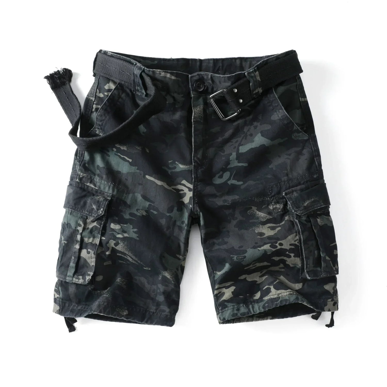 Détail capuche de short randonnée camouflage outdoor Passion Randonnée.