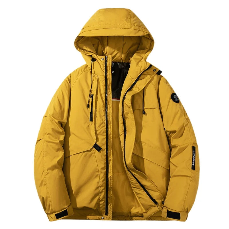 Detail complementaire de la veste unisex hiver Passion Randonnee, tissu et coupe.
