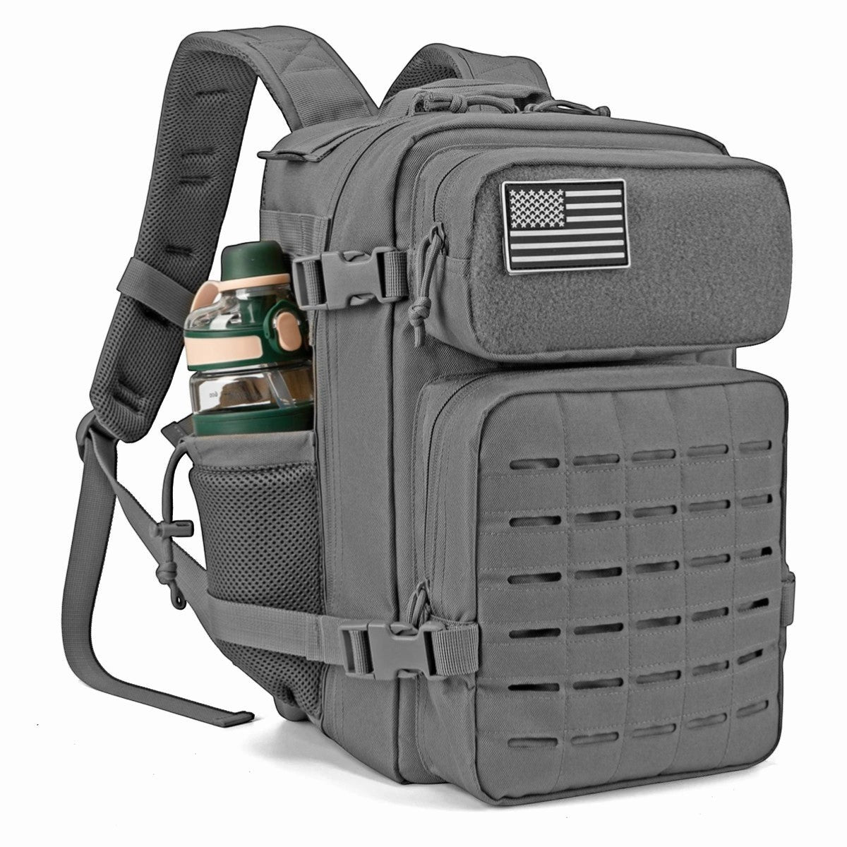 Sac à dos de randonnée gris confortable avec bretelles ajustables.