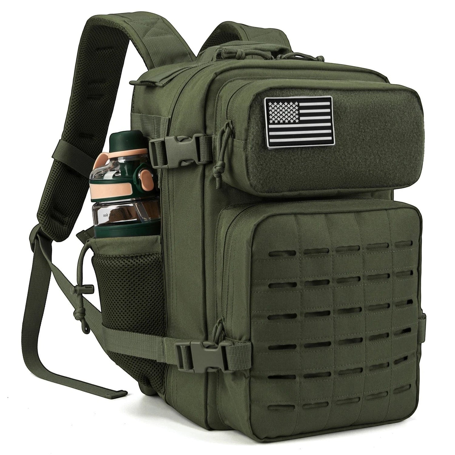 Sac a dos tactique vert 25L Passion Randonnee, systeme de fixation et poches multiples.